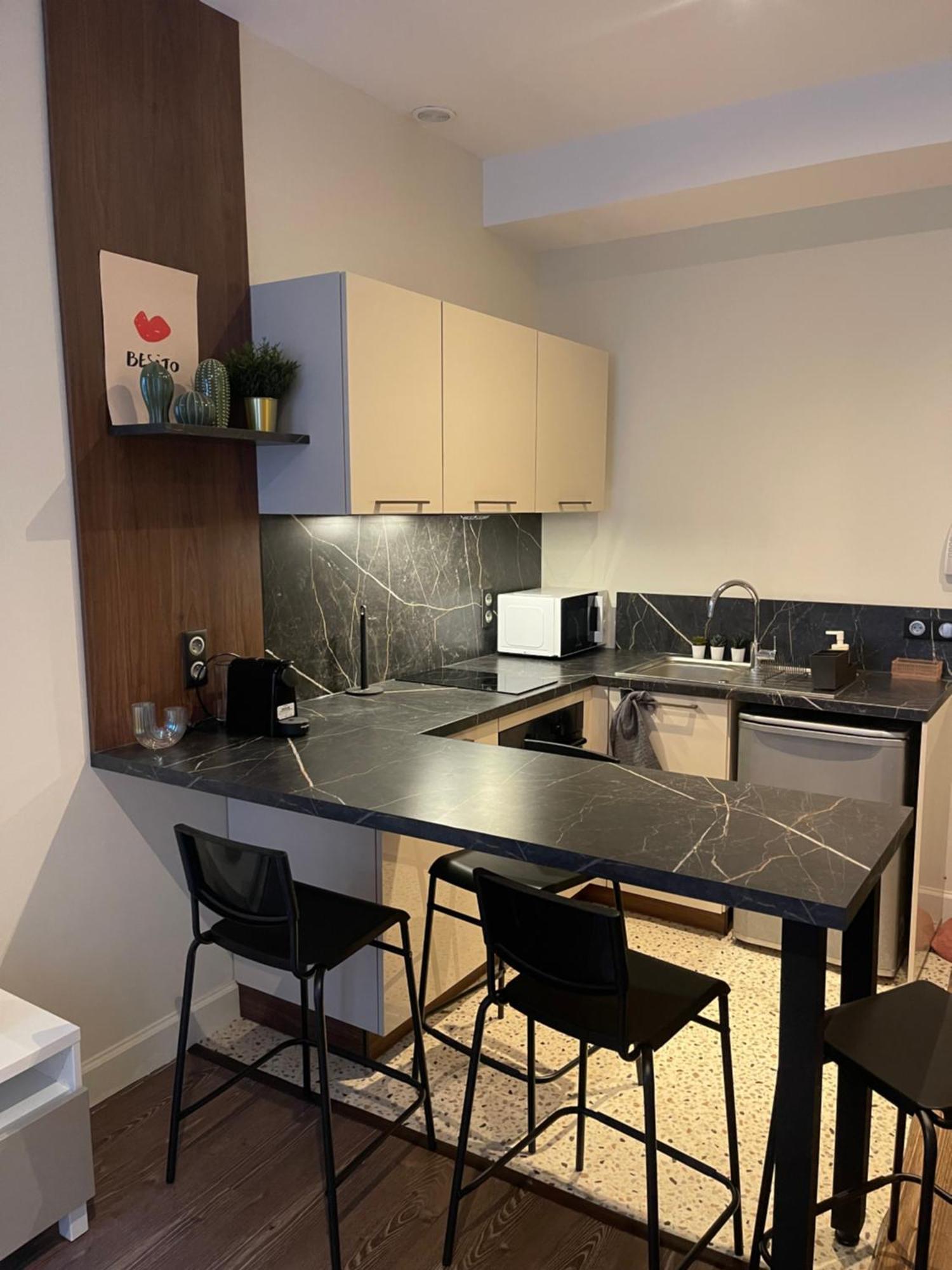 Appartement Au Coeur Du Centre Ville De קרקסון מראה חיצוני תמונה