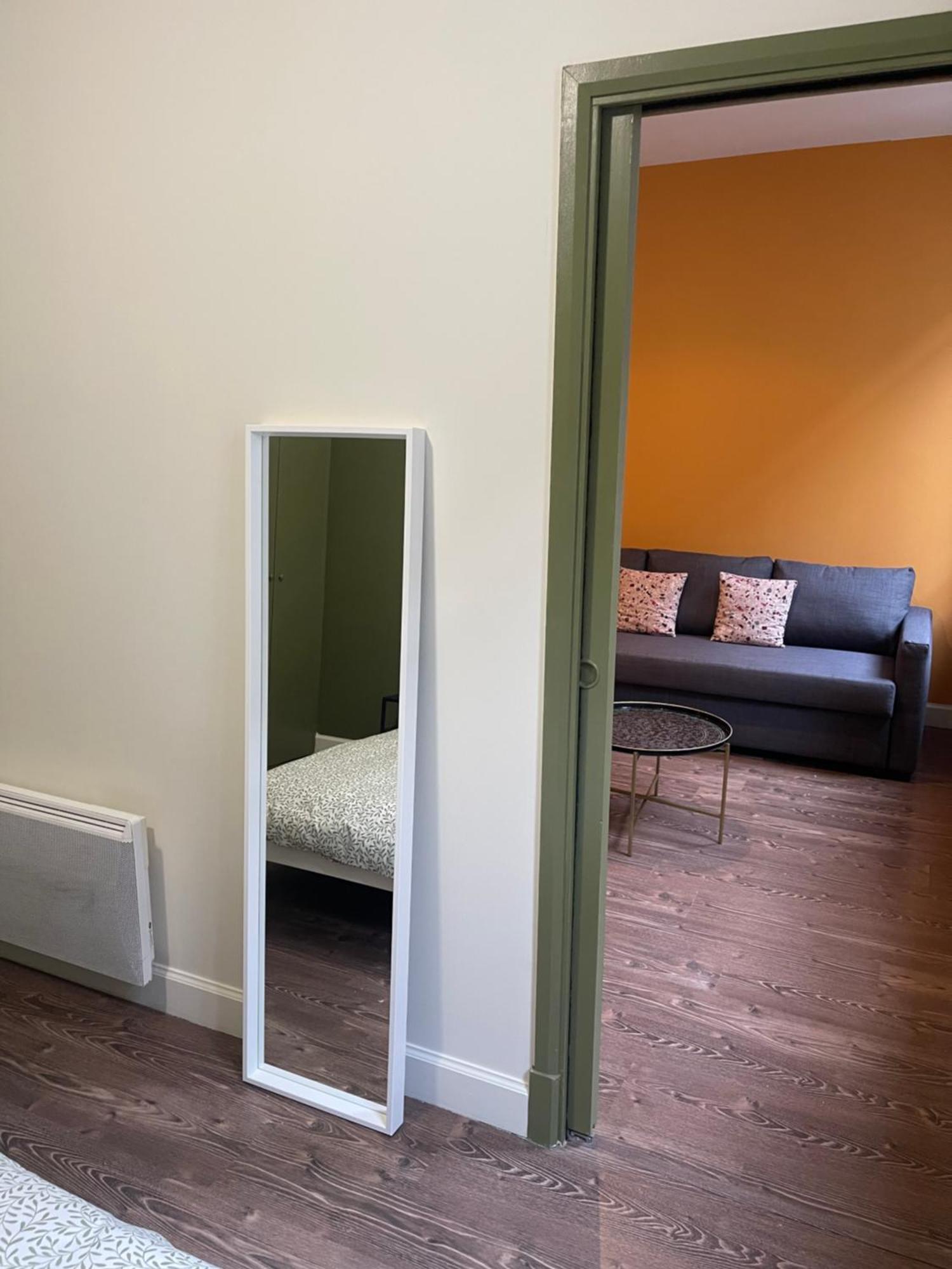 Appartement Au Coeur Du Centre Ville De קרקסון מראה חיצוני תמונה