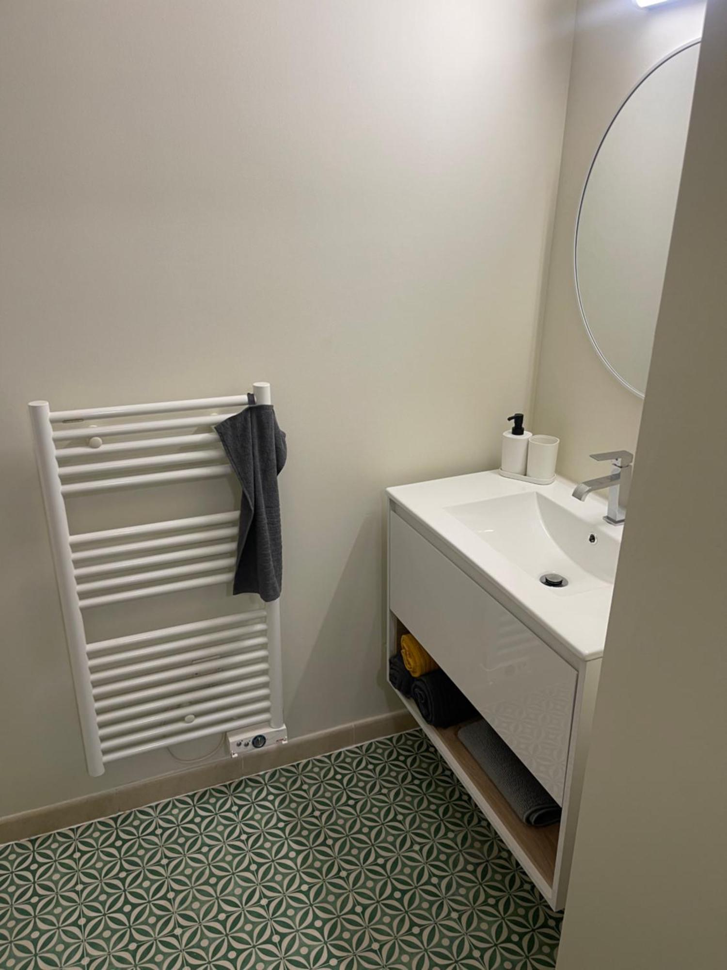 Appartement Au Coeur Du Centre Ville De קרקסון מראה חיצוני תמונה