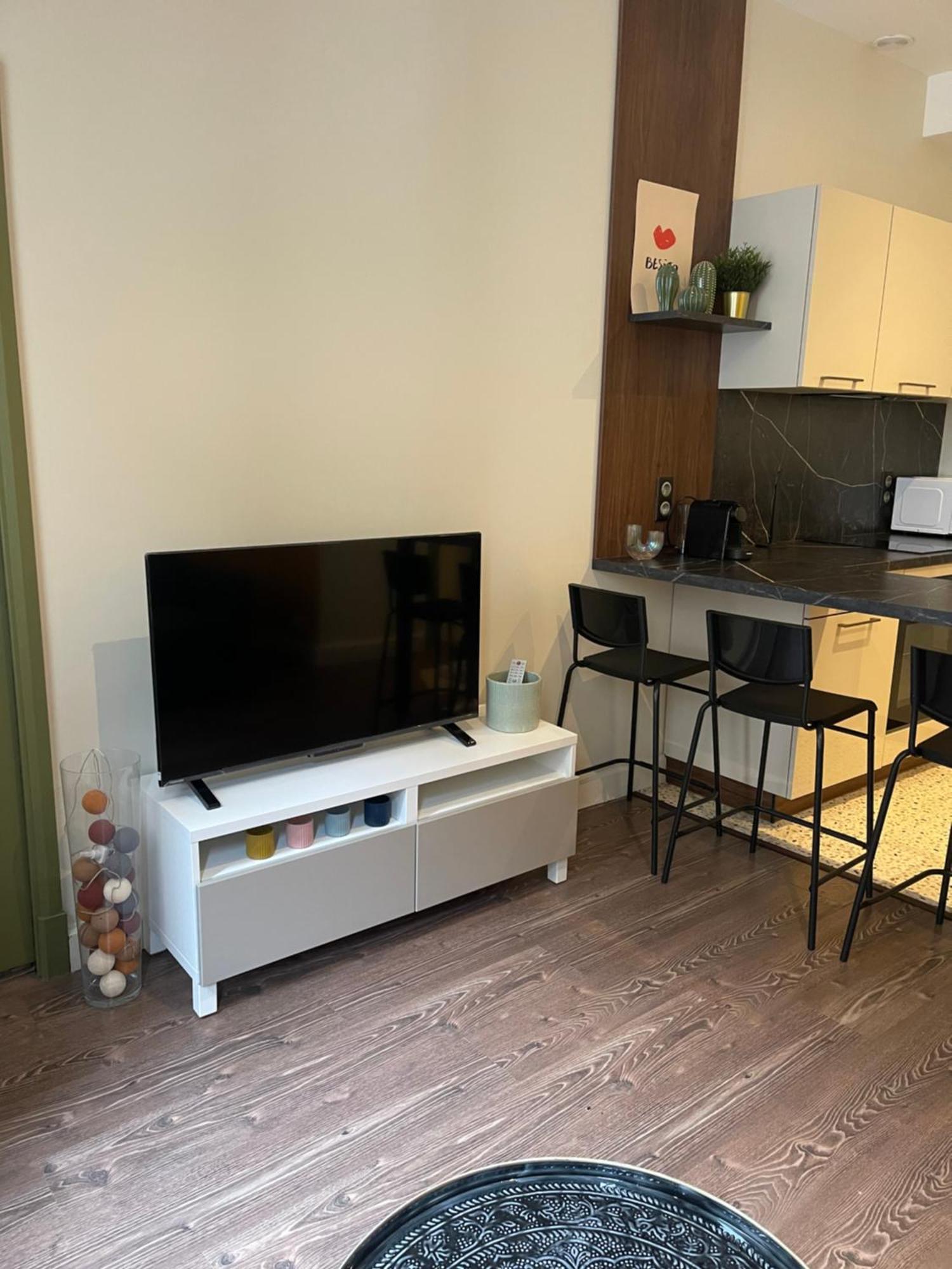 Appartement Au Coeur Du Centre Ville De קרקסון מראה חיצוני תמונה